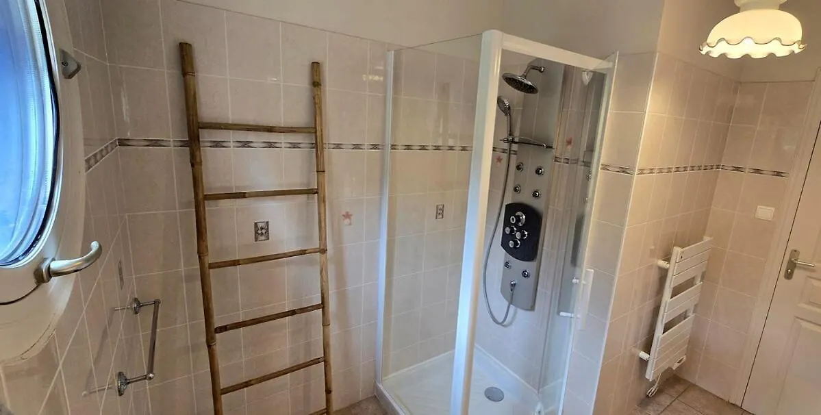 Maison Vue Mer Posto Home Крозон Вилла